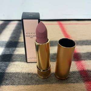 Gucci Rouge A Levres Mat Lip Colour - # 210 Julie Rose 3.5g/0.12oz Lip Color.